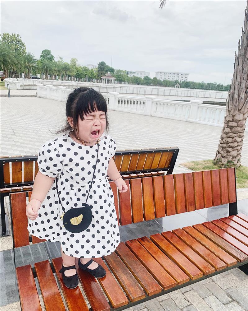 Điểm danh những hot kid là gương mặt vàng trong làng hài hước: Nhóc Sữa nhà Hằng Túi lầy từ lúc mới sinh, nhưng quý tử của Hà Hồ mới giành ngôi vô địch!-25