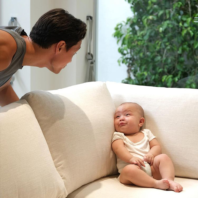 Điểm danh những hot kid là gương mặt vàng trong làng hài hước: Nhóc Sữa nhà Hằng Túi lầy từ lúc mới sinh, nhưng quý tử của Hà Hồ mới giành ngôi vô địch!-47