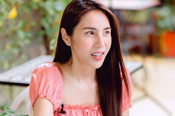 Rộ bằng chứng nghi ngờ Thủy Tiên thẳng tay block 1 khán giả sau khi chuyển hoàn 50 triệu đồng tiền cứu trợ miền Trung?-7