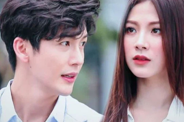 Khi con trai nghịch máy tính của chồng, bé bỗng nói 1 câu khiến tôi bàng hoàng bủn rủn tay chân-3