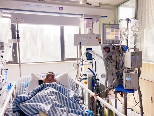 Người đàn ông suýt chết vì suy đa tạng, viêm phổi, bác sĩ chỉ ra nguyên nhân là chiếc điều hòa trong xe hơi 2 tháng không sử dụng-3