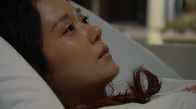 Khi con trai nghịch máy tính của chồng, bé bỗng nói 1 câu khiến tôi bàng hoàng bủn rủn tay chân-2