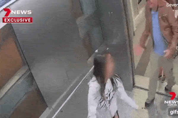 Cảnh sát Australia sàm sỡ bé gái trong thang máy, video quay lại toàn bộ sự việc gây phẫn nộ tột cùng-1