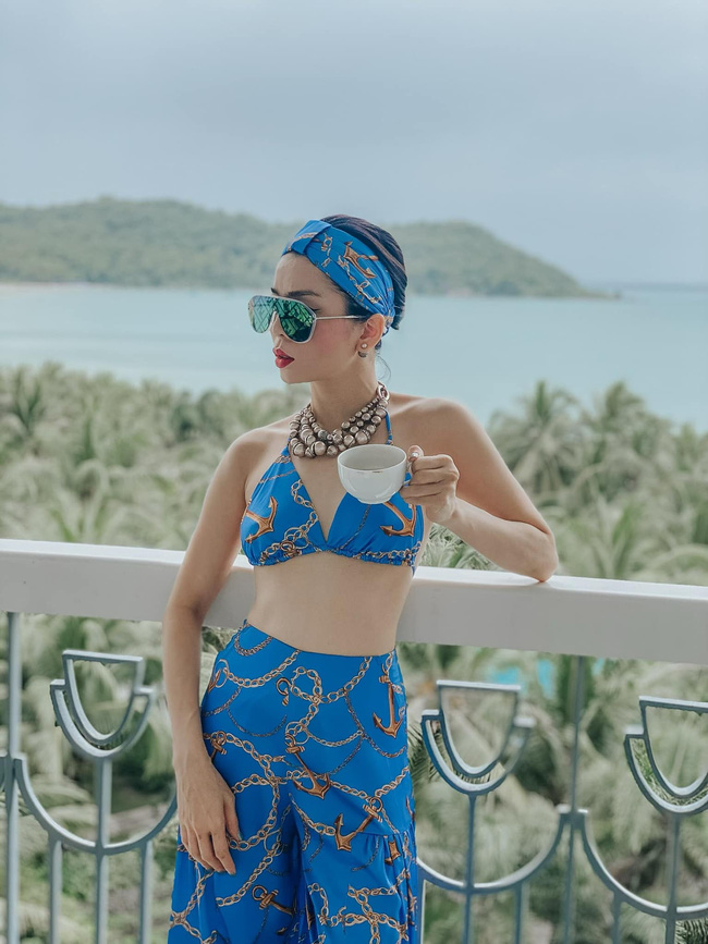 Lệ Quyên diện khăn turban rất xinh, nhưng so với Hà Hồ thì có đẹp hơn?-3