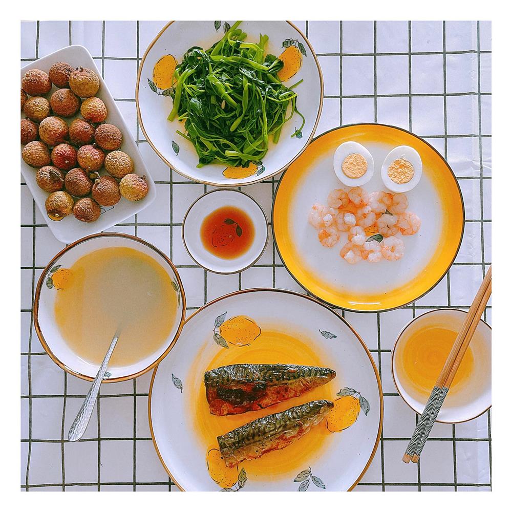 Bữa cơm mùa Covid của cô nàng độc thân, 1 lần nấu cho cả ngày mà vẫn đầy đủ dinh dưỡng, cực healthy lại còn bày vẽ đẹp miễn chê!-3