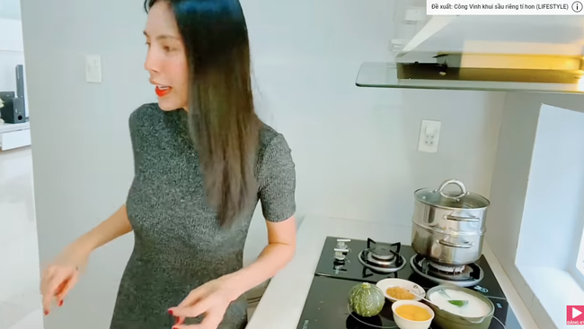 30 triệu có thể khiến Thủy Tiên đau đầu, chứ chuyện bếp núc nữ ca sĩ cân tất, nấu đủ món giữ chồng ai cũng phải xuýt xoa!-22