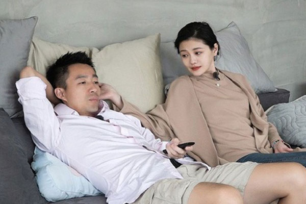 Từ Hy Viên chẳng còn gì sau cuộc tình 20 ngày-4