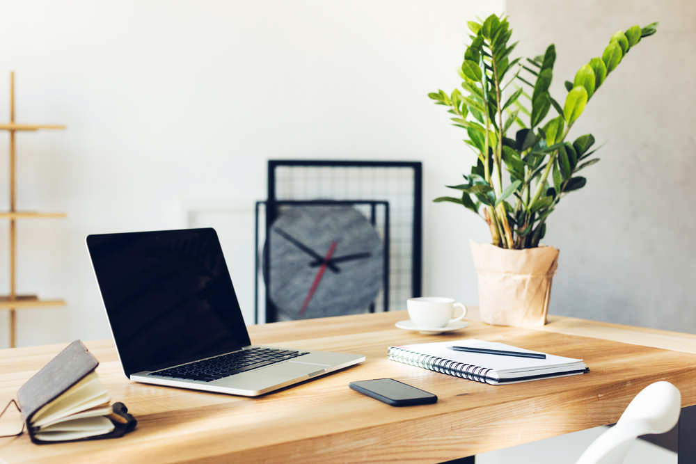 Muốn công việc thuận lợi, sự nghiệp thăng tiến, người mệnh Kim nhất định phải biết những cách bố trí bàn làm việc hợp phong thủy này-5