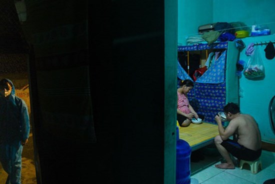 Cảnh đời những công nhân bị kẹt lại Bắc Ninh