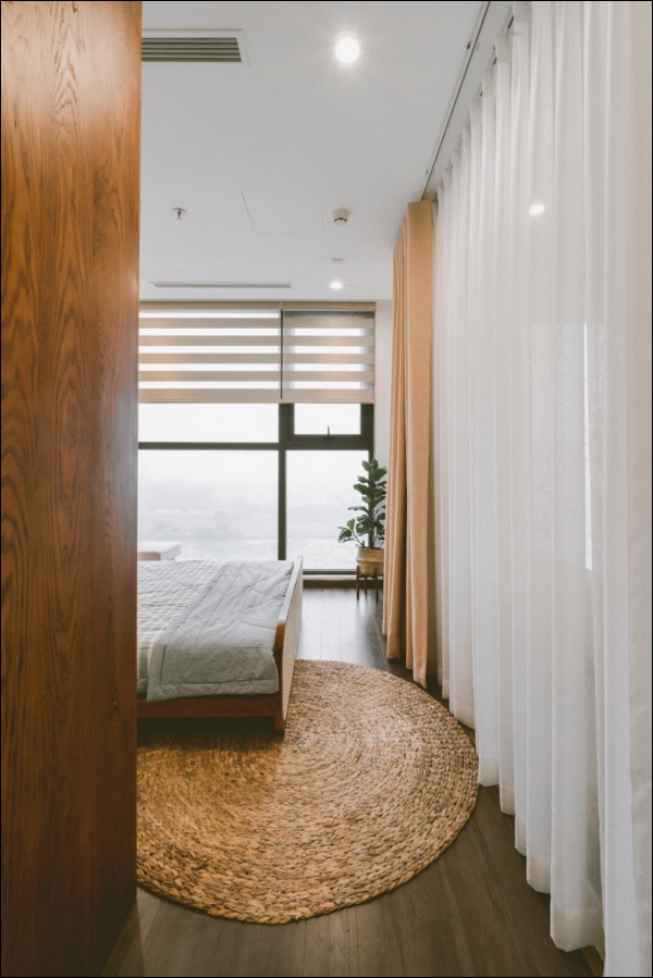 Cặp đôi 9x Hà Nội&nbsp;mới kết hôn đã bị đuổi&nbsp;ra ở riêng, sở hữu căn hộ 66m2 nội thất mây tre tinh tế và gỗ cá tính-8