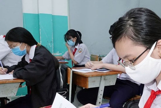 Những trường THPT chuyên nào tại Hà Nội tổ chức thi trùng ngày?