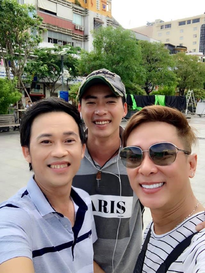 Đàn em thân thiết với Hoài Linh: Anh xạ trị, dọn cơm ra ăn, anh chỉ ngồi một góc xa xa...-2