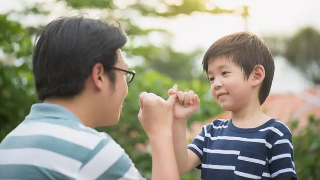 Bố mẹ thoáng đến mấy cũng phải ép con làm 3 việc này từ nhỏ, nếu thành công con bạn sẽ có cuộc sống vạn người mong-2