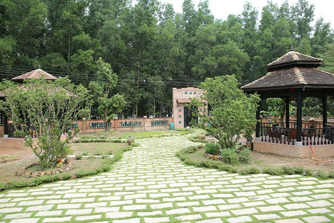 Vbiz có nghệ sỹ hạng B nhưng gia sản hạng A, biệt phủ rộng 1600m2 có giá cả trăm tỷ-7