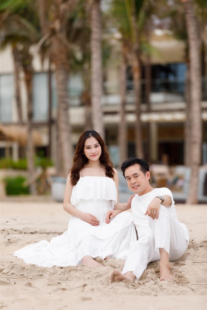 Được bác sĩ chọn ngày yêu giúp, vợ chồng nhạc sĩ Dương Khắc Linh chỉ việc làm theo, đậu luôn thai đôi-7