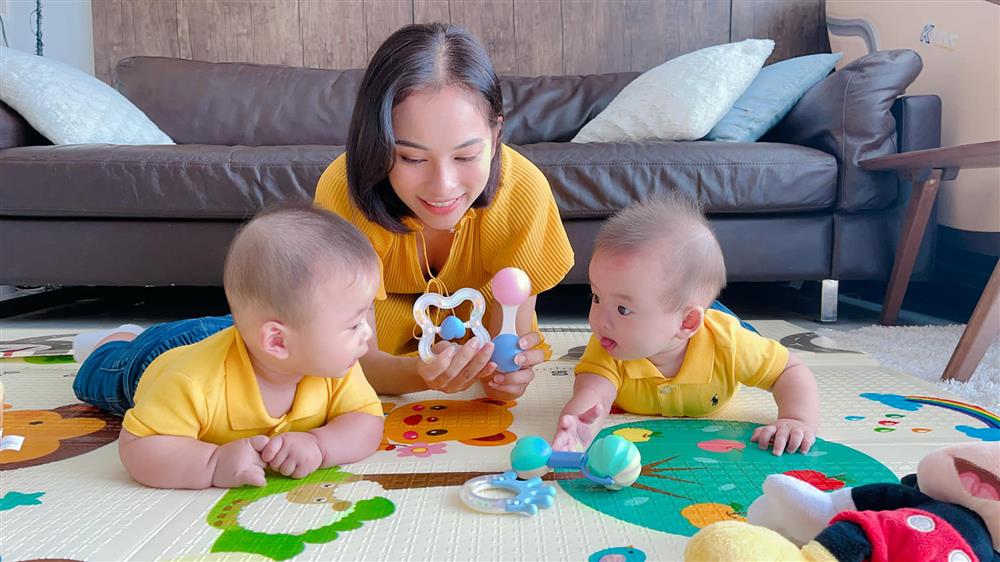 Được bác sĩ chọn ngày yêu giúp, vợ chồng nhạc sĩ Dương Khắc Linh chỉ việc làm theo, đậu luôn thai đôi-13