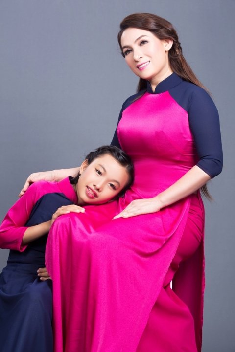 Cuộc sống hiện tại của các con nuôi Phi Nhung giờ thế nào?-1