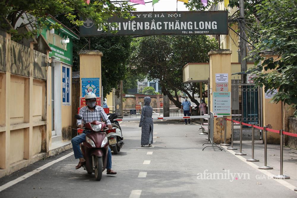 BV Bắc Thăng Long tạm phong tỏa, dừng tiếp nhận bệnh nhân vì người phụ nữ bán rau dương tính SARS-CoV-2 từng đến khám-6