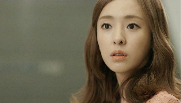 Thấy bạn trai đăng status hỏi mua túi xách nữ, tôi khấp khởi mừng thầm rồi nghẹn ứ khi chị đồng nghiệp đi ngang-1