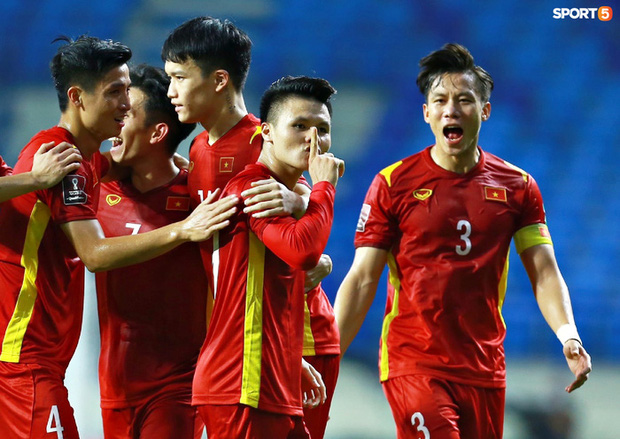 Những màn ăn mừng đầy kiêu hãnh của ĐT Việt Nam trong trận vùi dập Indonesia 4-0-4
