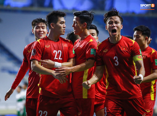 Đội tuyển Việt Nam được thưởng nóng 1 tỷ đồng sau chiến thắng 4-0 trước Indonesia-1