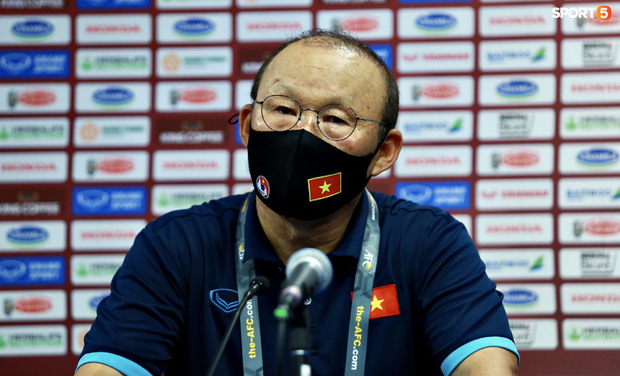 HLV Park Hang-seo yêu cầu học trò không đắm chìm trong chiến thắng, hướng đến 3 điểm tiếp theo-1