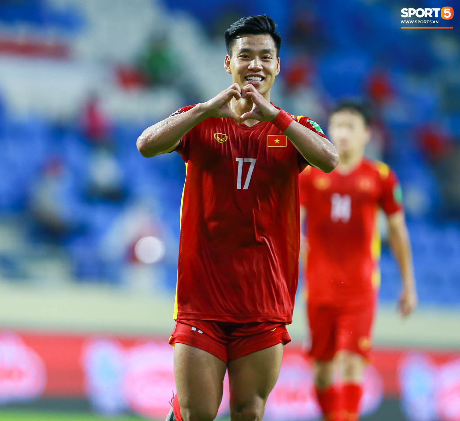 Những khoảnh khắc tuyệt đẹp của tuyển Việt Nam khiến người hâm mộ đổ rần rần-13