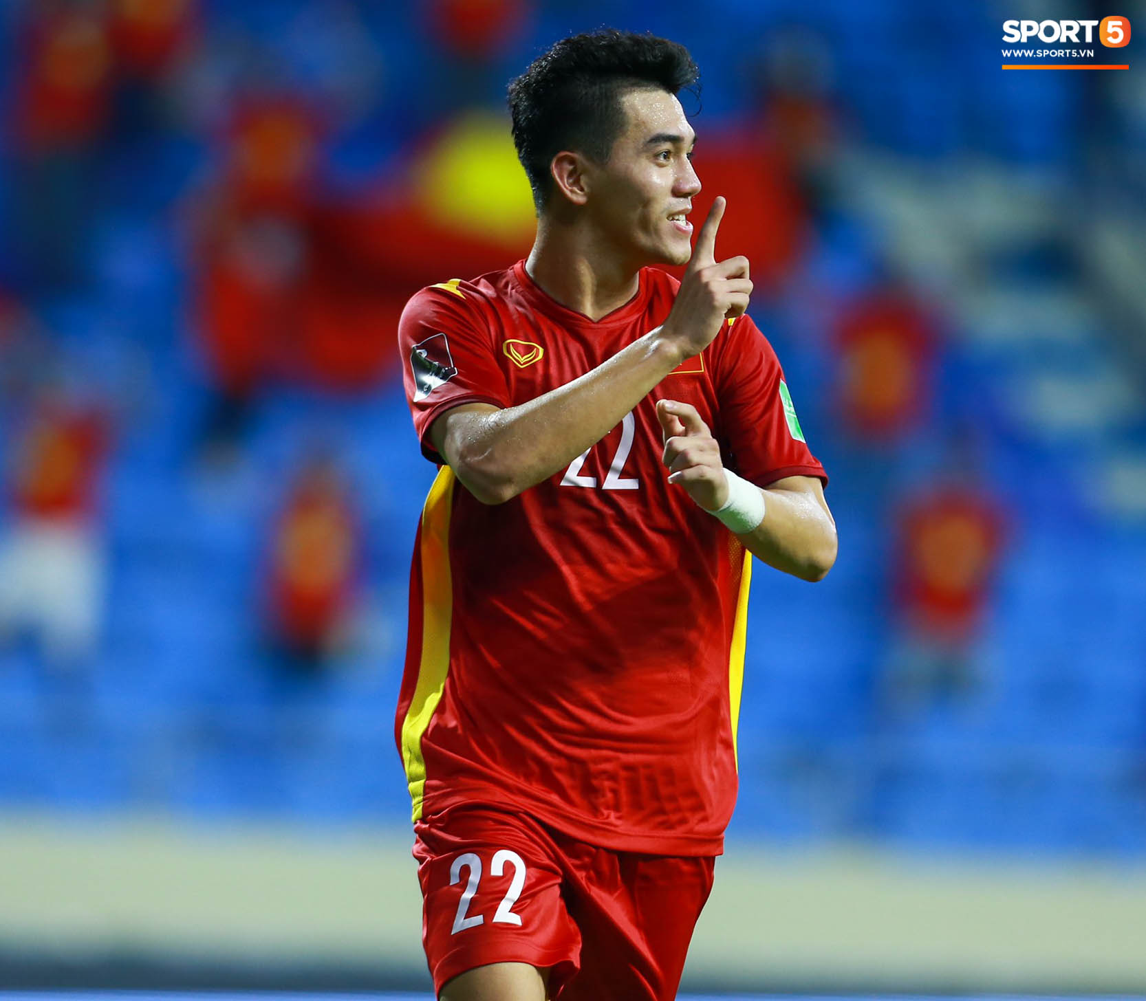 Những khoảnh khắc tuyệt đẹp của tuyển Việt Nam khiến người hâm mộ đổ rần rần-6