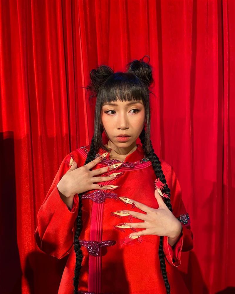 Thần thái của con gái Mỹ Linh quá xuất sắc: Để tóc nào cũng đẹp, kiểu khó nhằn đến mấy cũng cân được tuốt-15