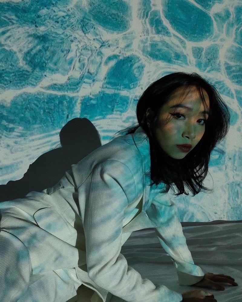 Thần thái của con gái Mỹ Linh quá xuất sắc: Để tóc nào cũng đẹp, kiểu khó nhằn đến mấy cũng cân được tuốt-5