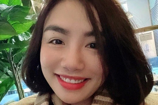 Nữ giám đốc xinh đẹp lập 