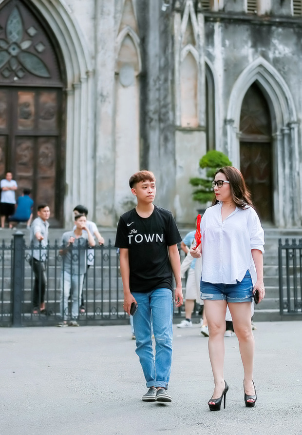 Cuộc sống ra sao và khối tài sản hiện tại của Phi Nhung khủng cỡ nào mà bị đồn sống xa hoa, đời tư không phải dạng vừa?-26