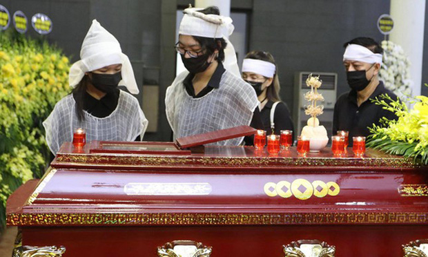 Câu hỏi rơi nước mắt của con trai Hoa hậu Thu Thuỷ với em gái: Em sẽ ở đâu?-3