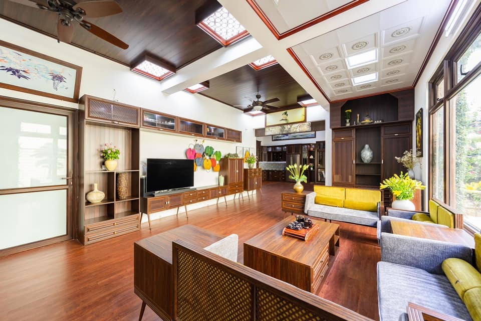 Người đàn ông Hà Nội xây nhà Nhật Bản từ nhôm kính tặng bạn học đặc biệt-13