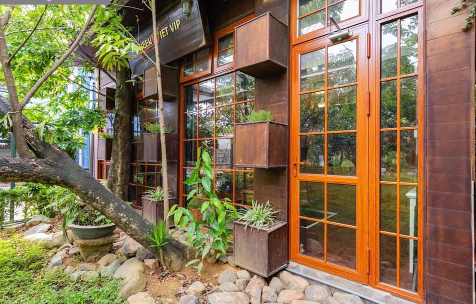 Người đàn ông Hà Nội xây nhà Nhật Bản từ nhôm kính tặng bạn học đặc biệt-21