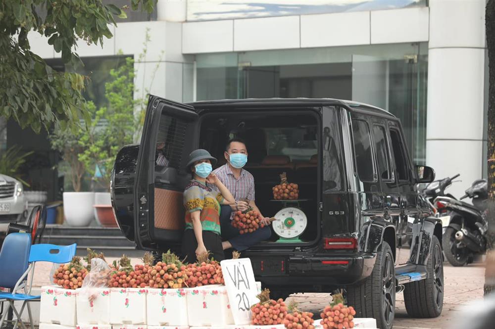 Ngồi siêu xe bán vải thiều, người đàn ông làm vì đam mê-3