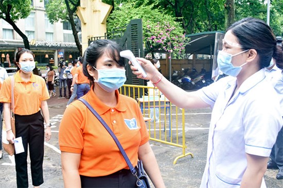Trước 17h ngày 11/6, thí sinh thi lớp 10 của Hà Nội phải hoàn thành khai báo y tế