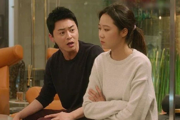 Hốt hoảng lao đến bệnh viện khi nghe tin bạn trai gặp tai nạn, cảnh tượng trước cửa phòng cấp cứu khiến tôi chết lặng-2