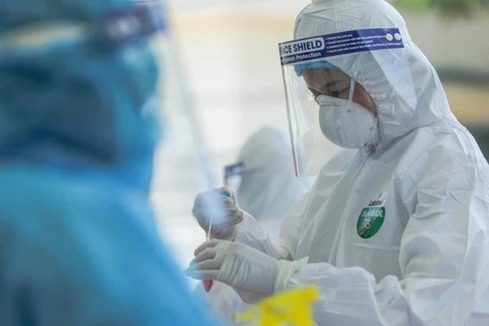 Sáng 10/6: Thêm 70 ca mắc Covid-19, TP HCM có số ca mắc cao nhất