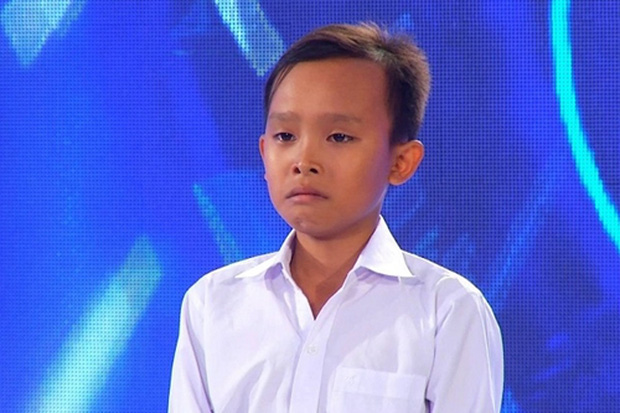 Vì sao Phi Nhung nhận nuôi Hồ Văn Cường 5 năm trước, giọng ca nhí từng kể về cuộc sống thay đổi ra sao?-2