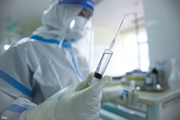 Bên trong khu điều trị hàng chục bệnh nhân Covid-19 tiên lượng nặng-5