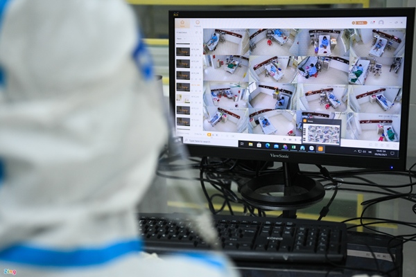 Bên trong khu điều trị hàng chục bệnh nhân Covid-19 tiên lượng nặng-9