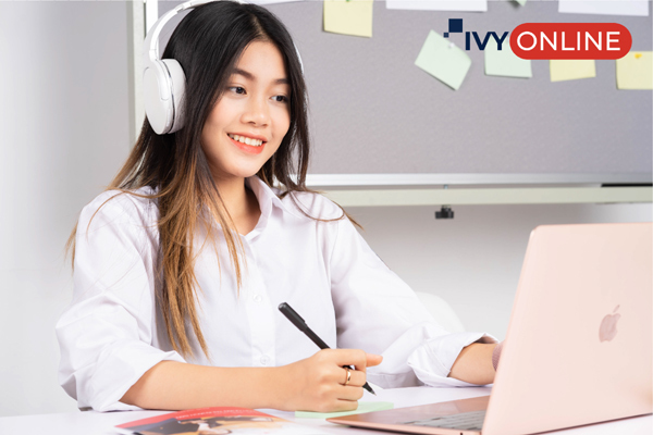Luyện thi chứng chỉ Anh ngữ chất lượng cao, tiết kiệm chi phí với IvyOnline-1