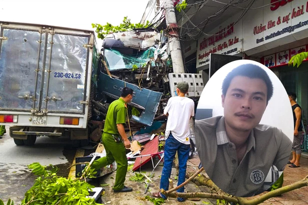 Một phụ nữ bị đất đá đè tử vong trong trận sạt lở kinh hoàng ở Yên Bái, hàng chục người và 3 máy xúc mất hơn 2 tiếng mới đưa được thi thể ra ngoài-2