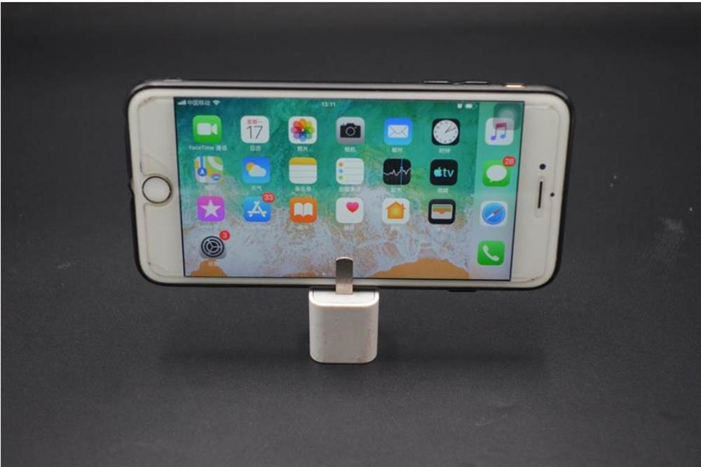 Đừng vứt bỏ những chiếc đầu sạc điện thoại đã lỗi thời, đặt chúng ở nhà sẽ rất hữu ích và có thể tiết kiệm hàng triệu đồng mỗi năm-2