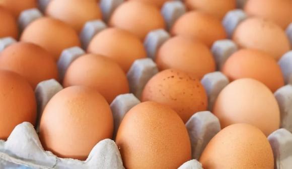 Nhà mình không bao giờ cho trứng vào tủ lạnh, chỉ bạn một cách bảo quản để lâu không bị hỏng-2