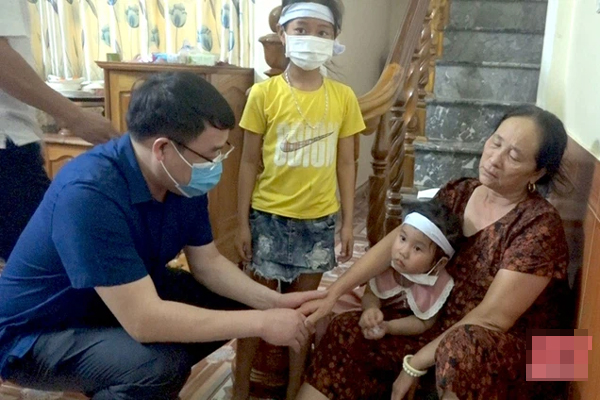 Nghệ An: Rủ nhau ra sông tắm, 2 cháu nhỏ đuối nước thương tâm-1