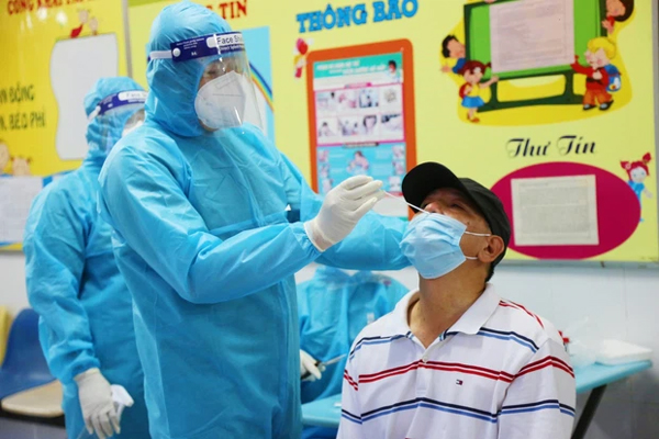 TP.HCM xuất hiện thêm nhiều ca bệnh không rõ nguồn gốc, 6 ổ dịch nhỏ tại Nhóm truyền giáo Phục Hưng cơ bản được kiểm soát-1