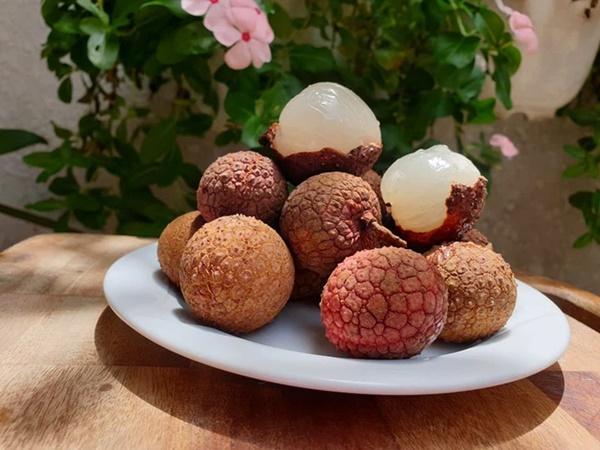 Vải thiều rất ngon và đang chính vụ nhưng nếu bạn thuộc nhóm đối tượng sau cần cân nhắc khi ăn-3