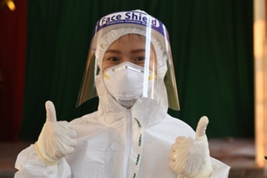 Cô gái 21 tuổi tham gia chống dịch từ Hải Dương tới Bắc Ninh